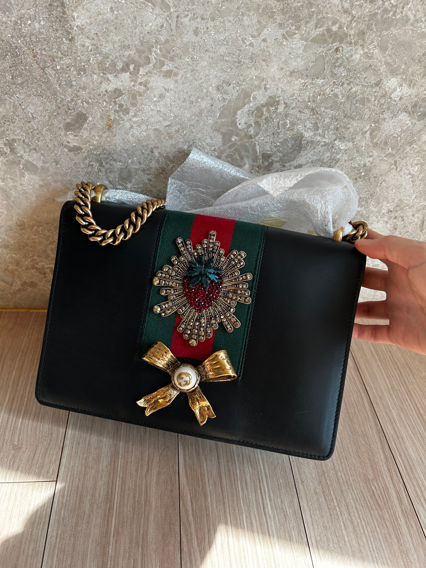 Gucci Peony Medium Chain Crossbody bag