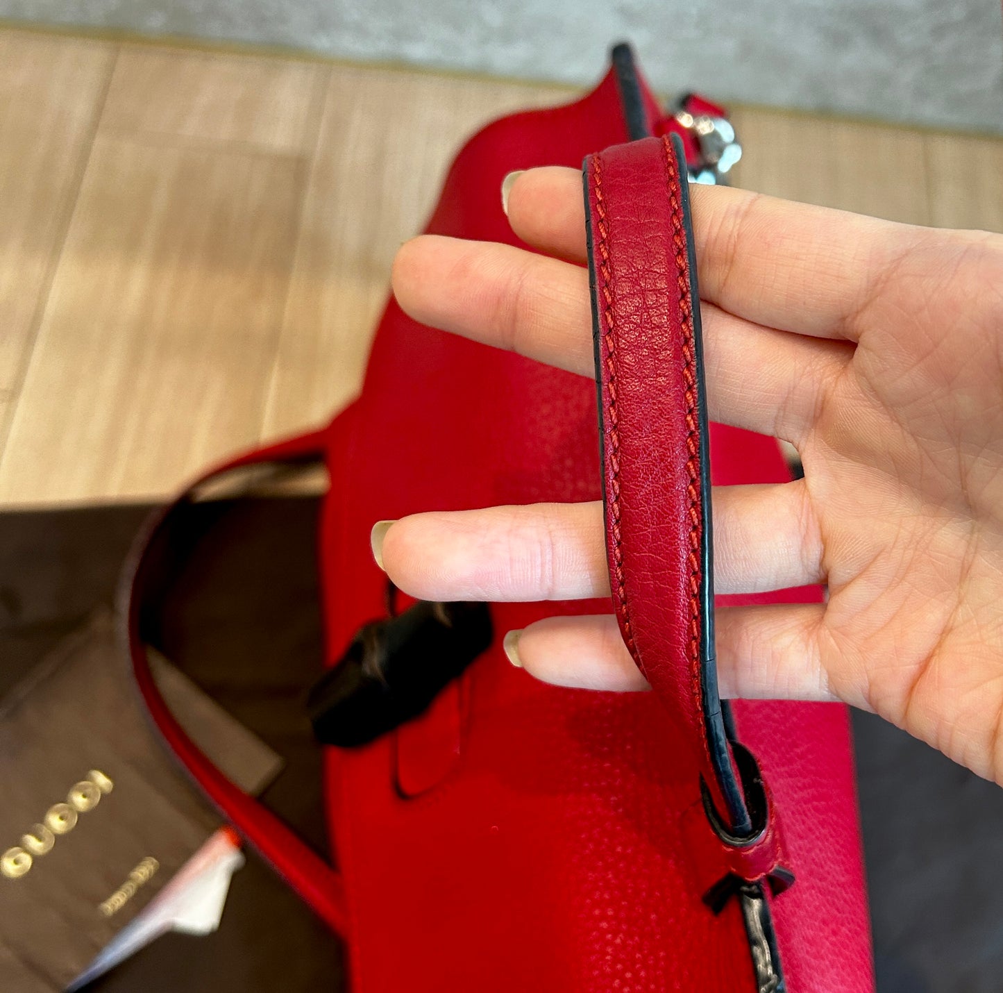 Gucci Red Bamboo Top Handle Leather Crossbody bag