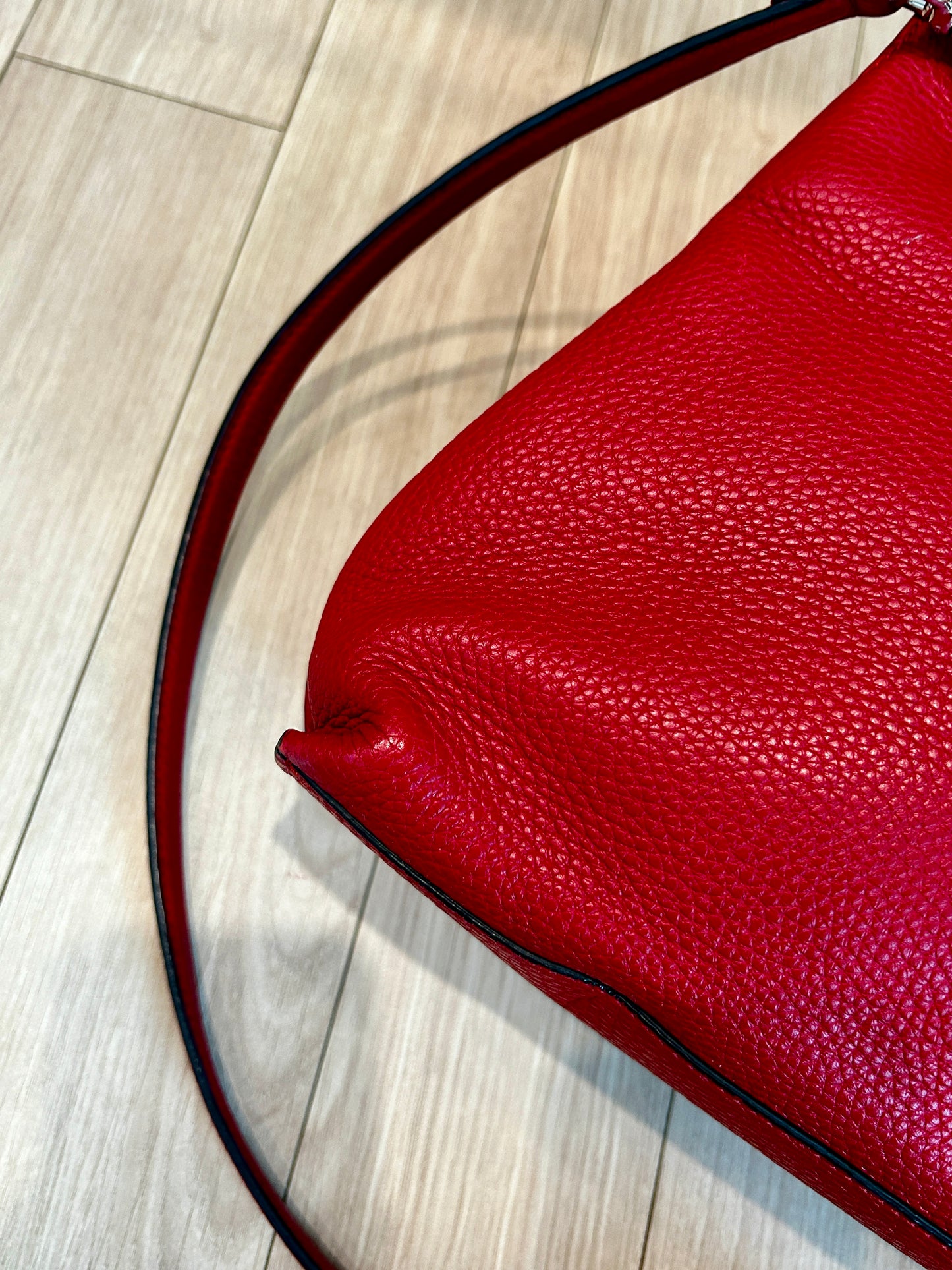 Gucci Red Bamboo Top Handle Leather Crossbody bag