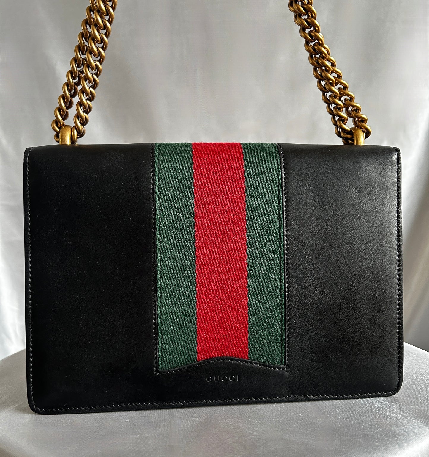 Gucci Peony Medium Chain Crossbody bag
